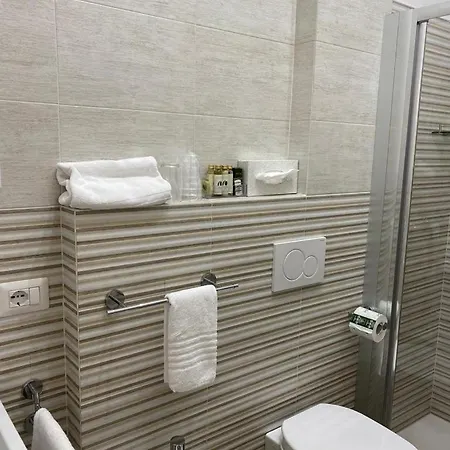 Raffaelli Angela Otel 3*