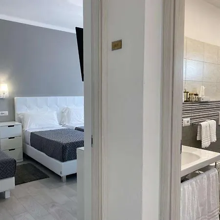 Otel Raffaelli Angela 3*