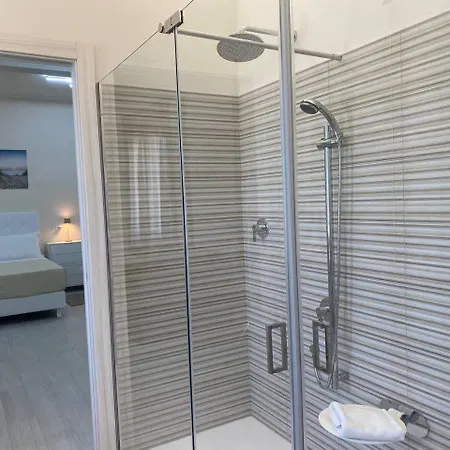 Raffaelli Angela Otel Forte dei Marmi
