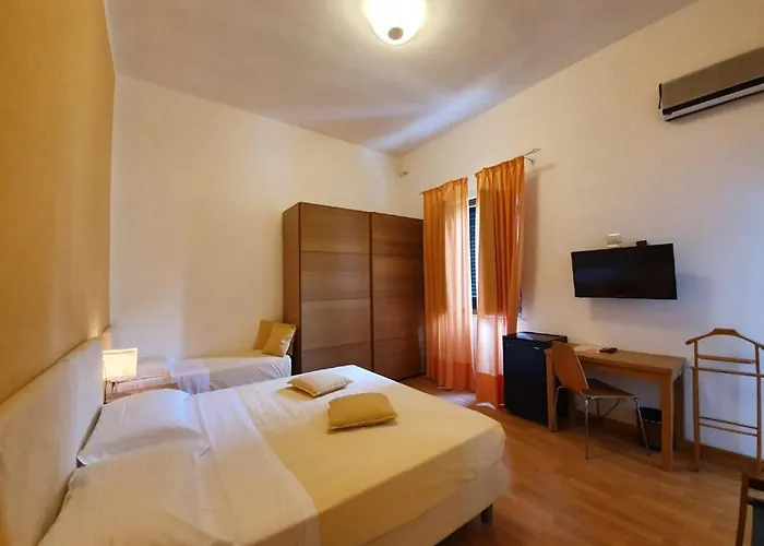 Raffaelli Angela Otel Forte dei Marmi