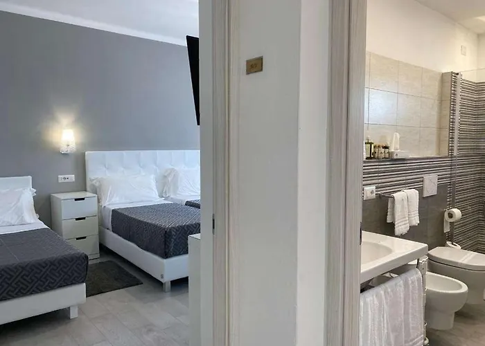 Otel Raffaelli Angela 3*